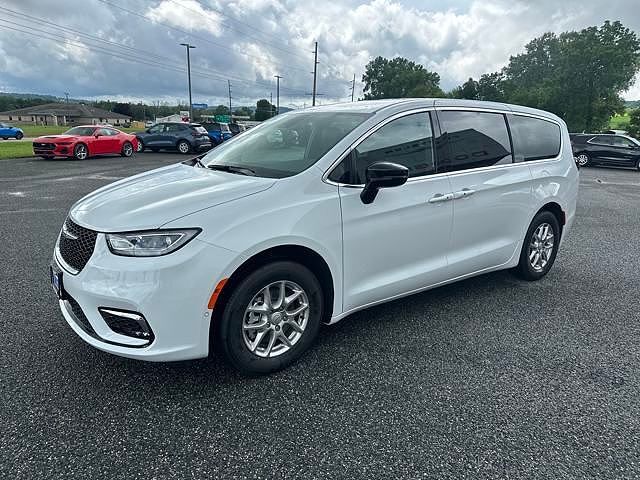 2025 CHRYSLER Pacifica