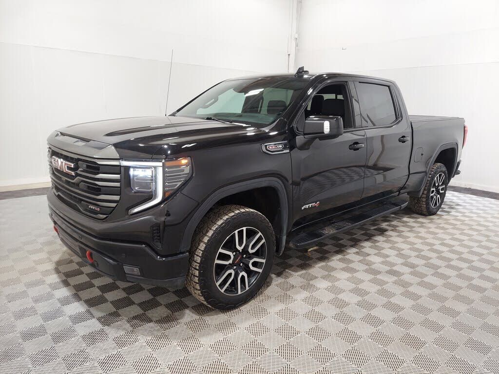 2023 GMC Sierra