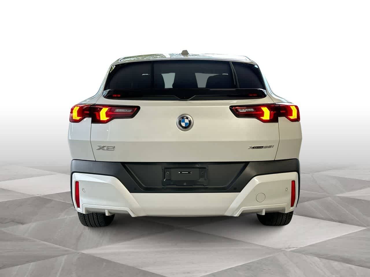 2025 BMW X2