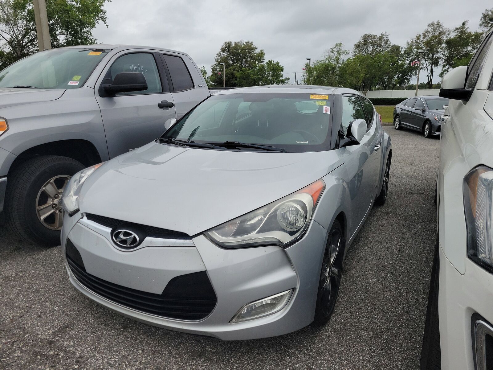 2017 HYUNDAI Veloster