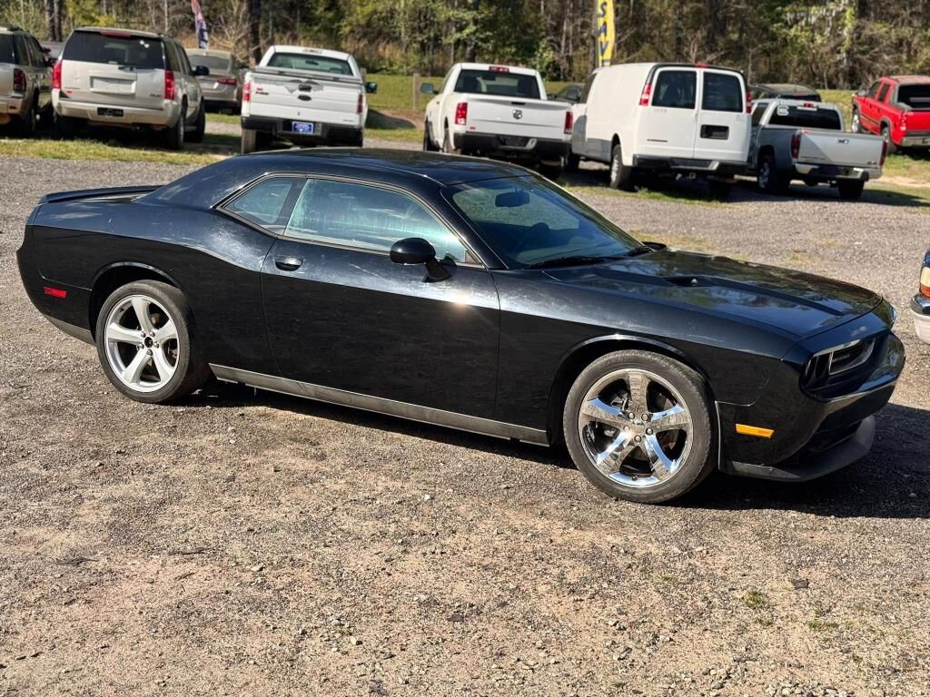 2014 DODGE Challenger