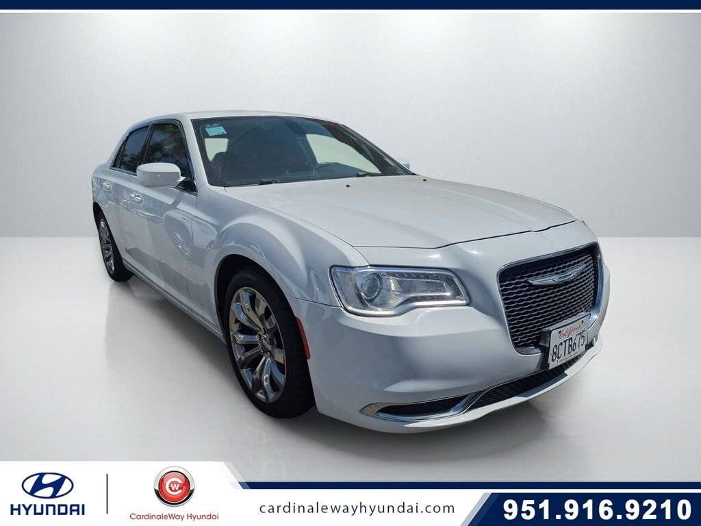2018 CHRYSLER 300