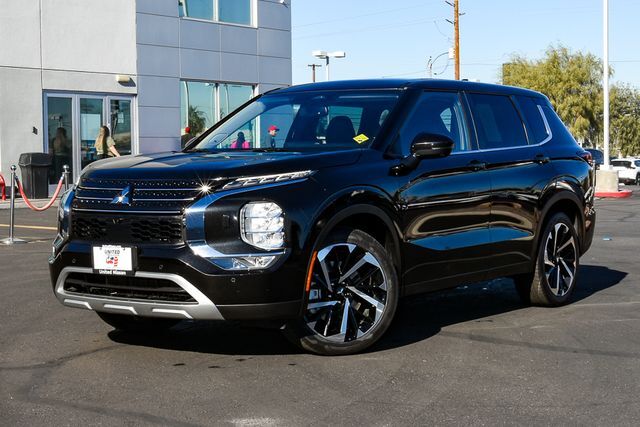 2024 MITSUBISHI Outlander