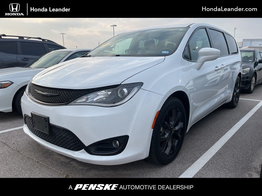 2018 CHRYSLER Pacifica