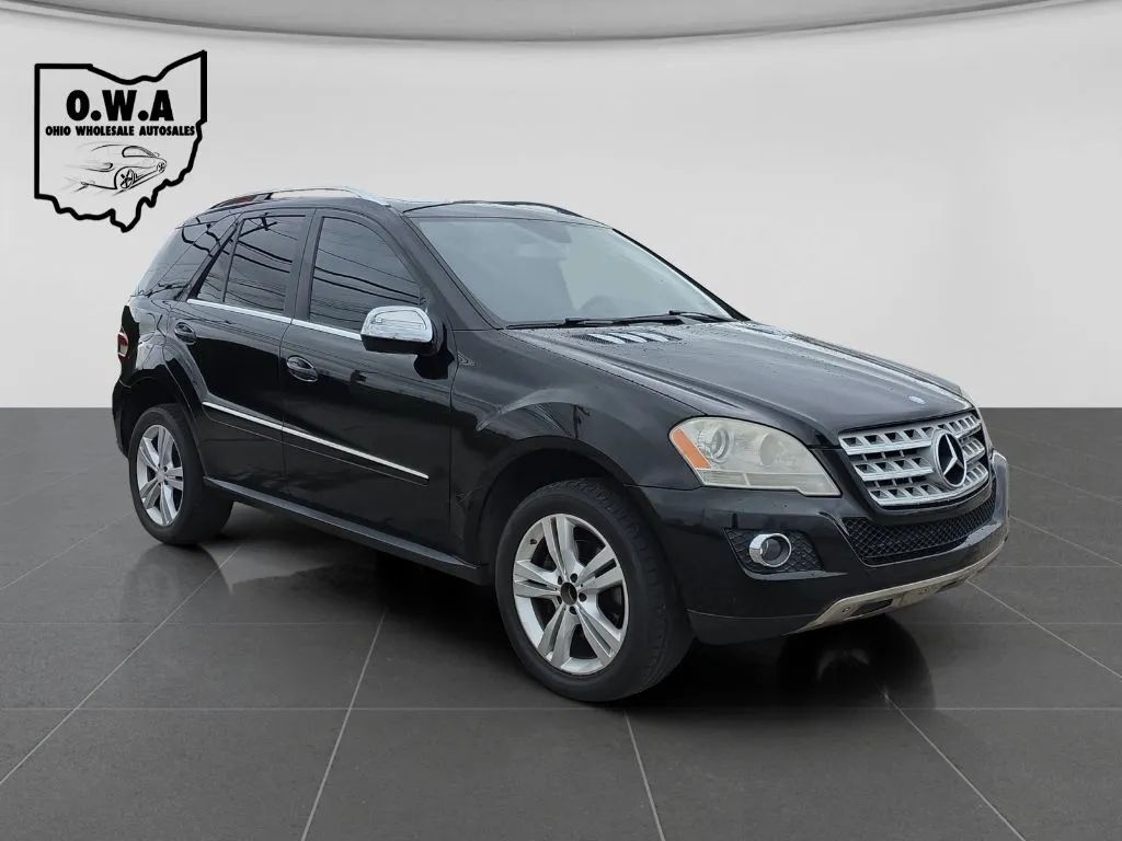 2010 MERCEDES-BENZ M-Class