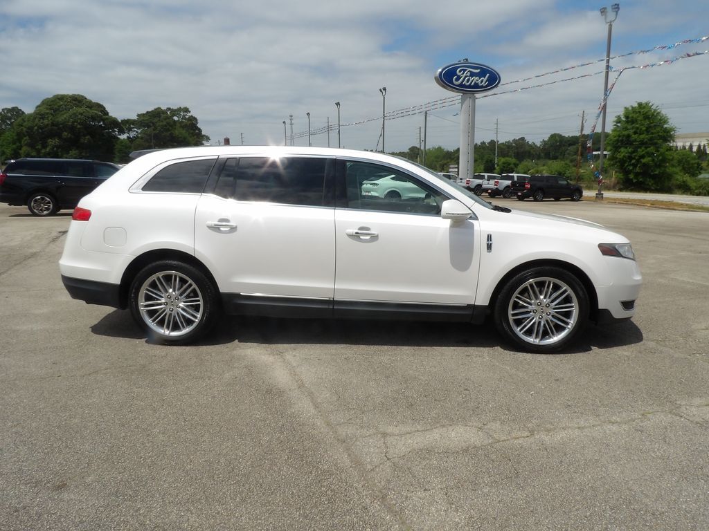 2015 LINCOLN MKT