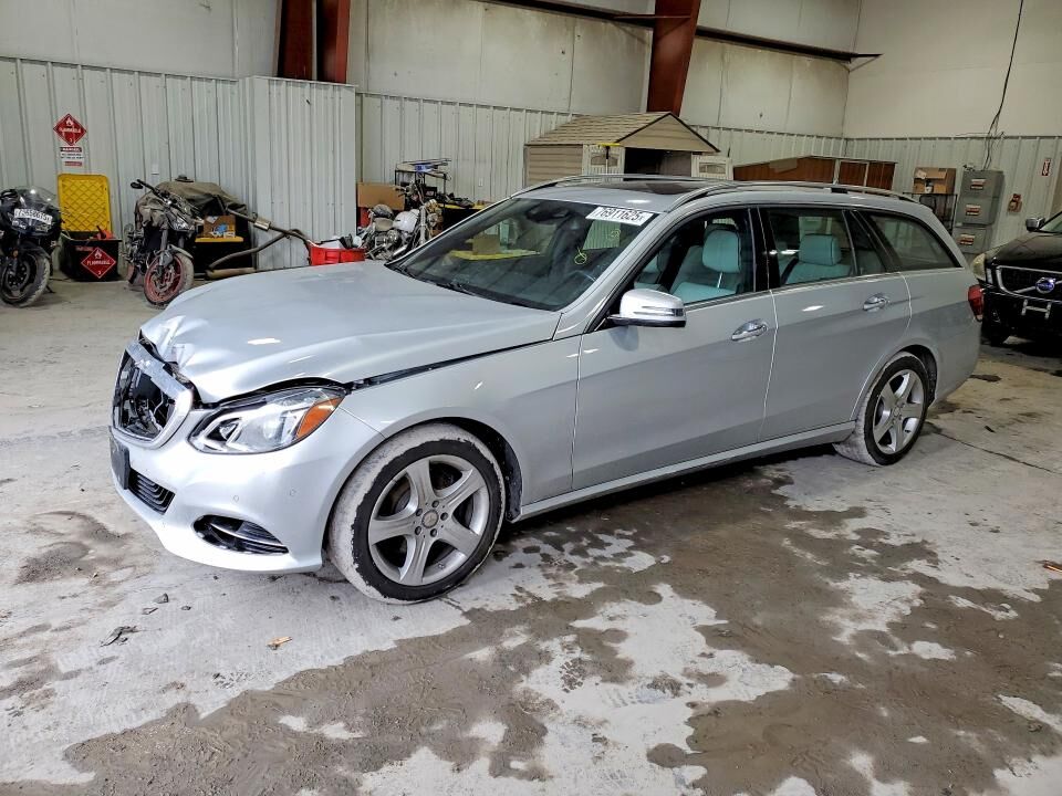 2016 MERCEDES-BENZ E-Class