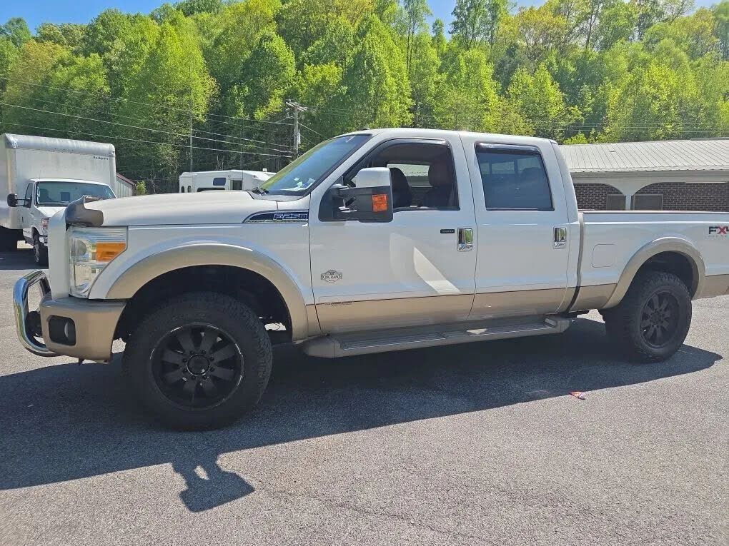 2011 FORD F-250
