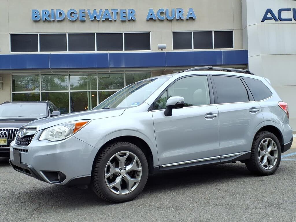 2015 SUBARU Forester