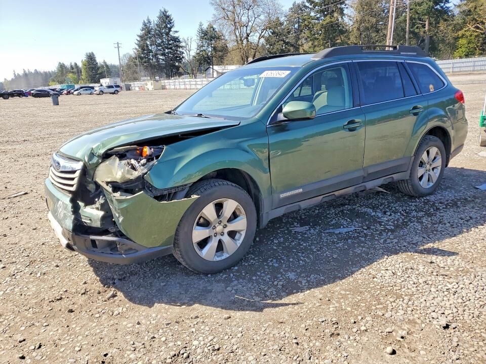 2010 SUBARU Outback