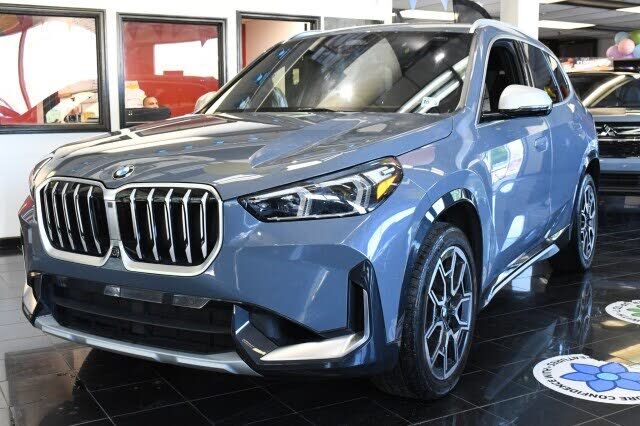 2023 BMW X1