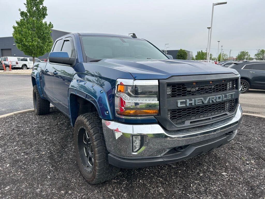 2018 CHEVROLET Silverado