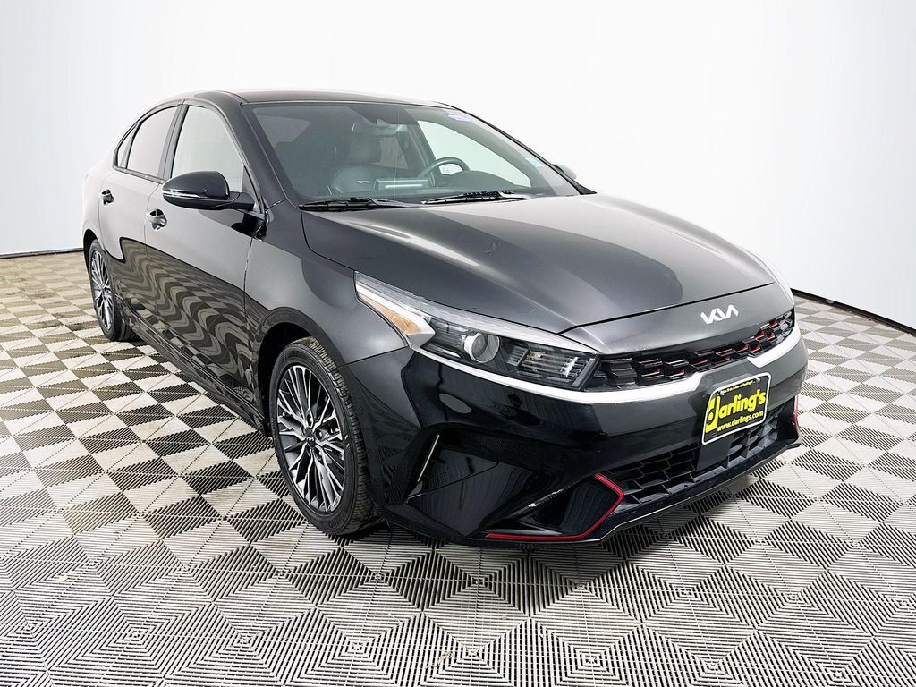 2023 KIA Forte