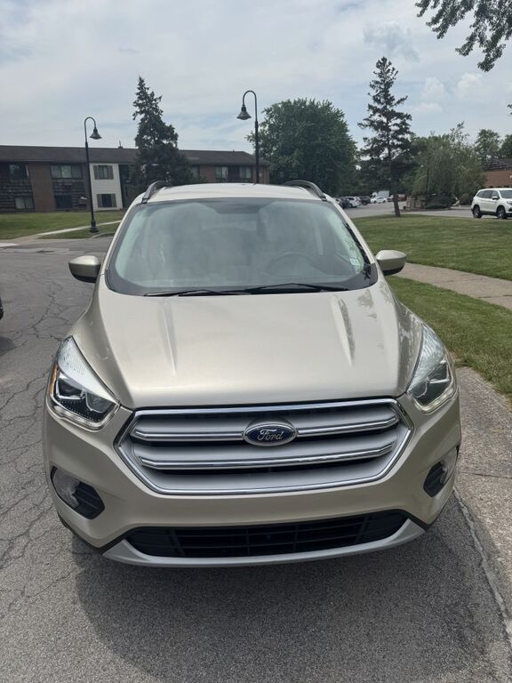 2018 FORD Escape