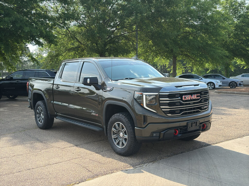 2024 GMC Sierra