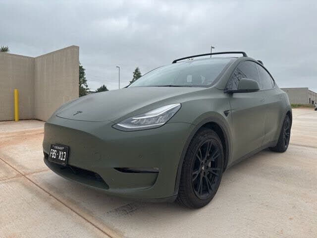 2022 TESLA Model Y