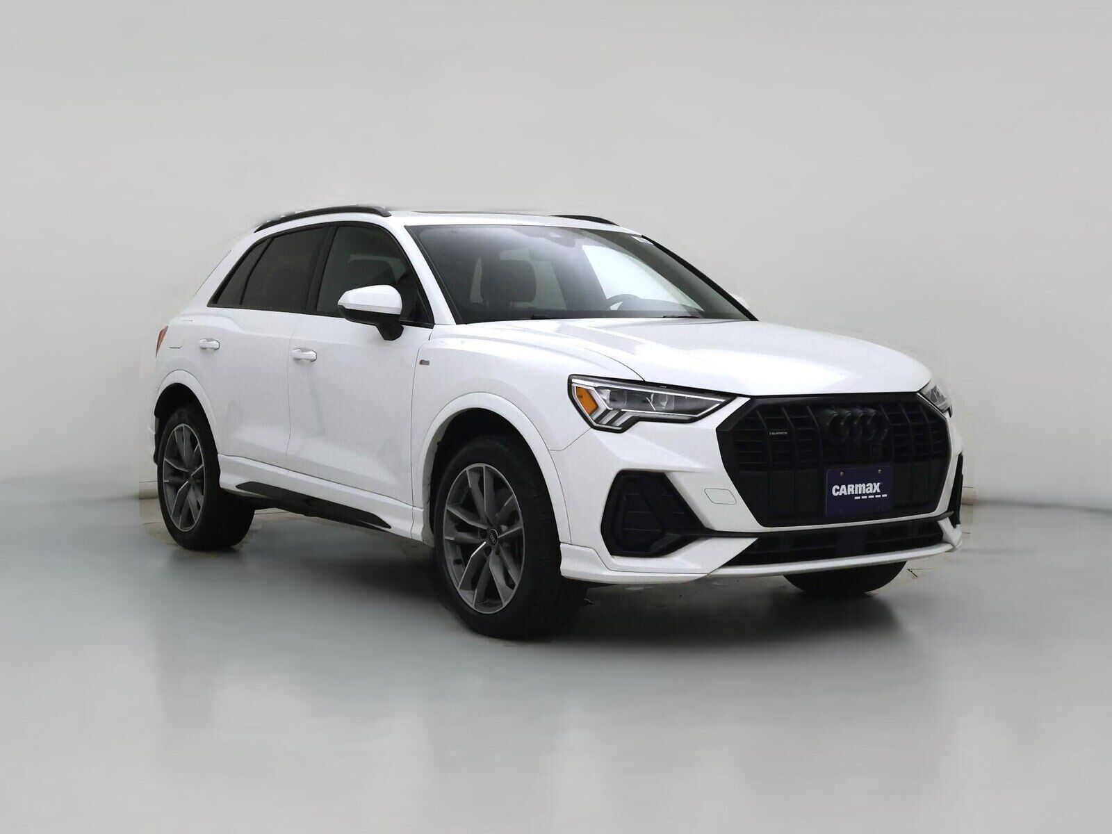 2022 AUDI Q3