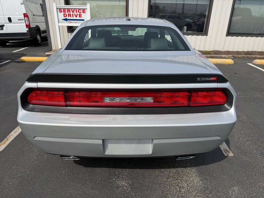 2009 DODGE Challenger