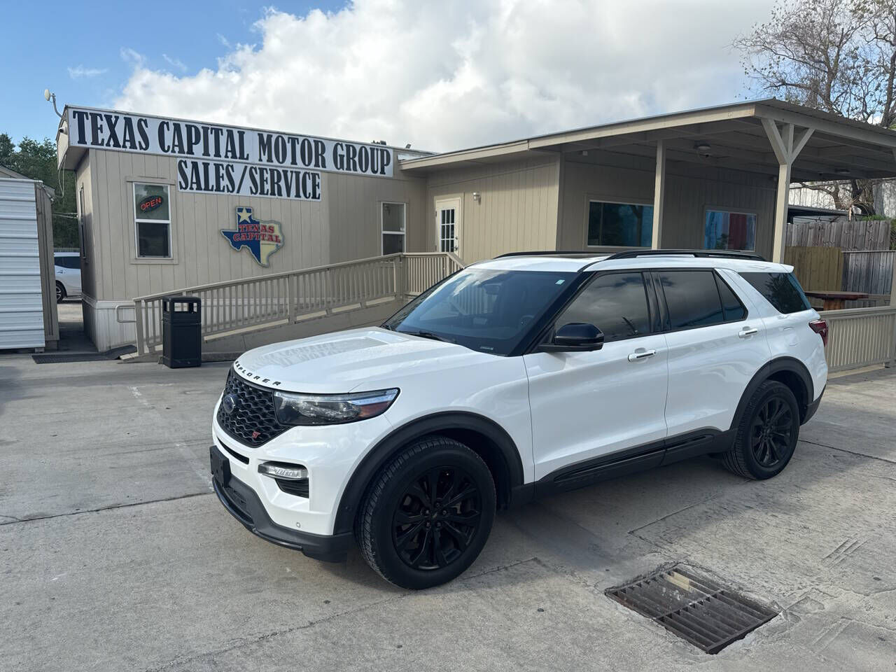 2020 FORD Explorer