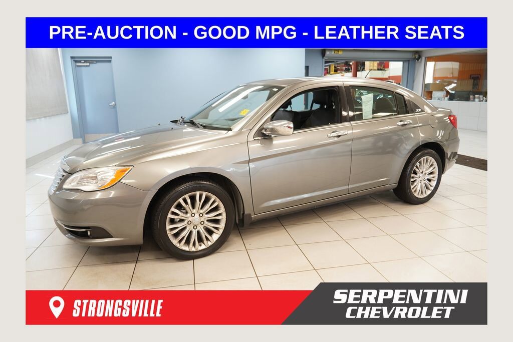 2012 CHRYSLER 200