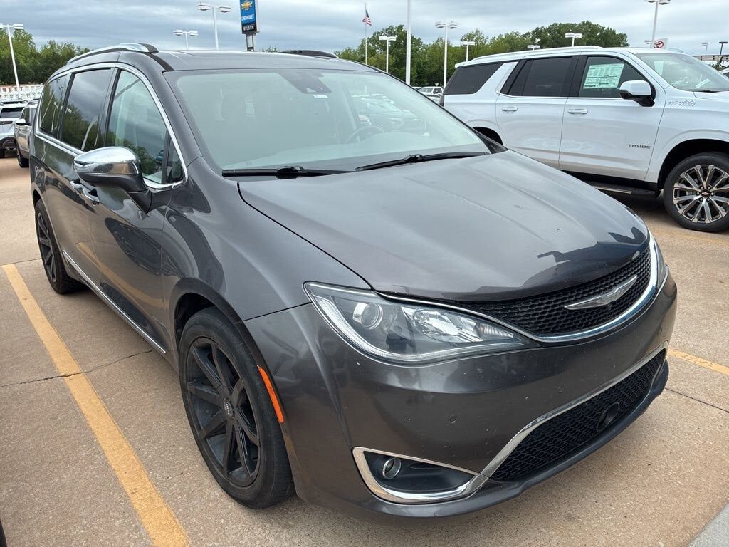 2017 CHRYSLER Pacifica