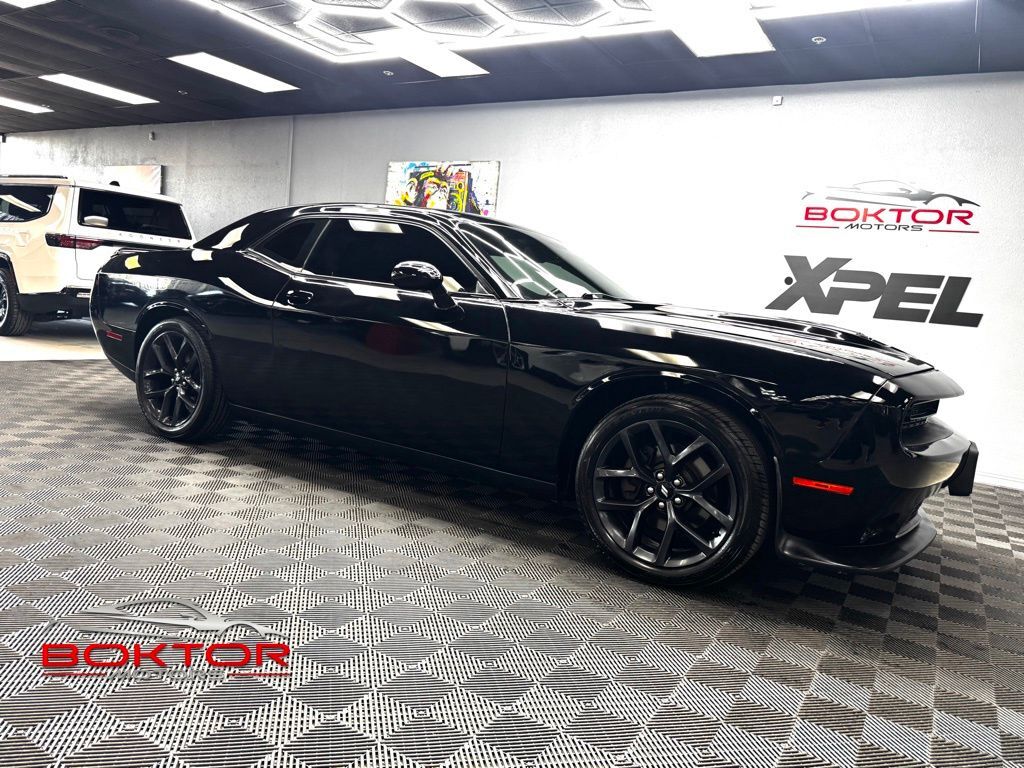 2019 DODGE Challenger