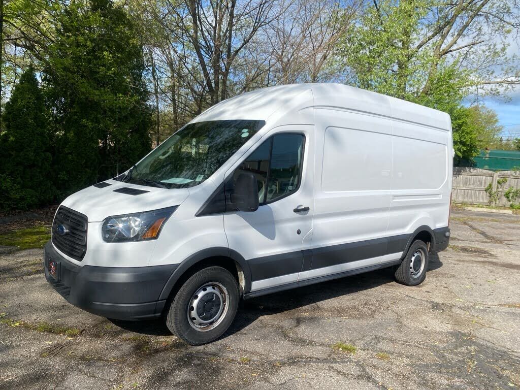 2015 FORD Transit