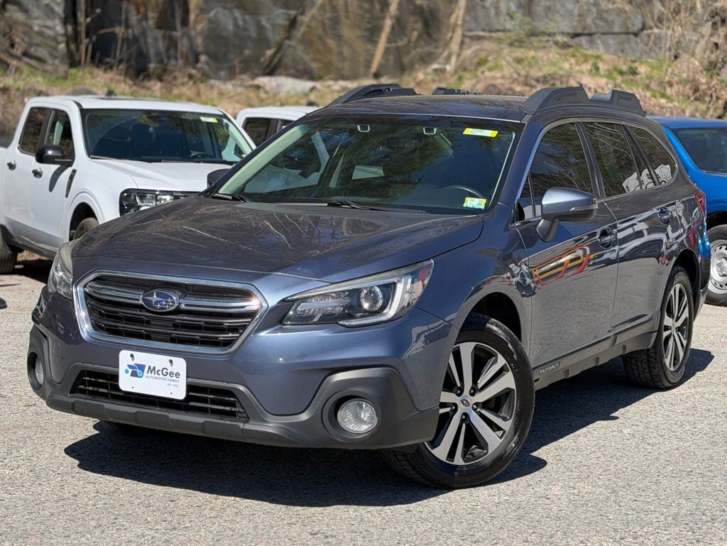 2018 SUBARU Outback