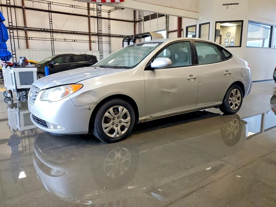2010 HYUNDAI Elantra