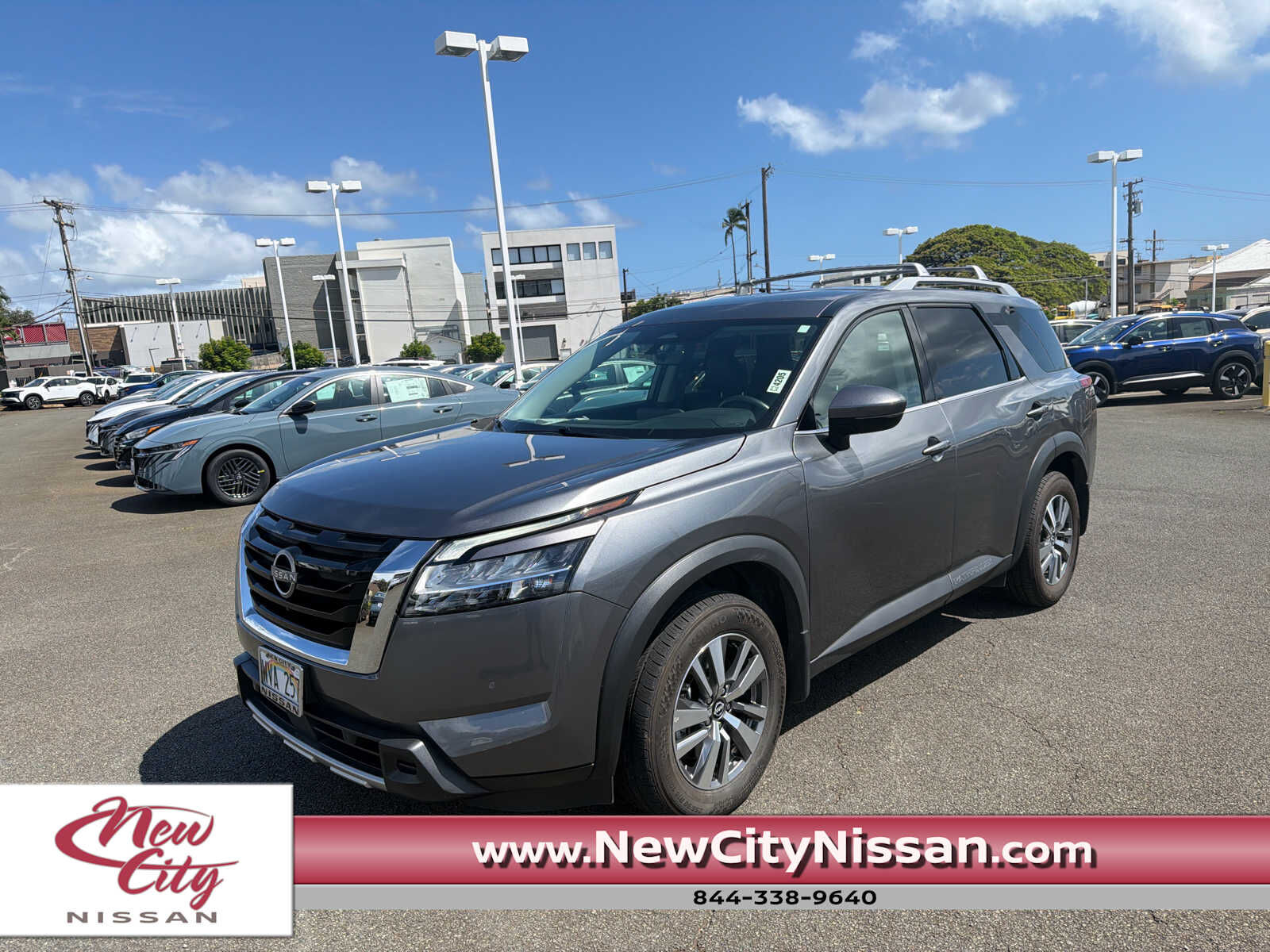 2023 NISSAN Pathfinder
