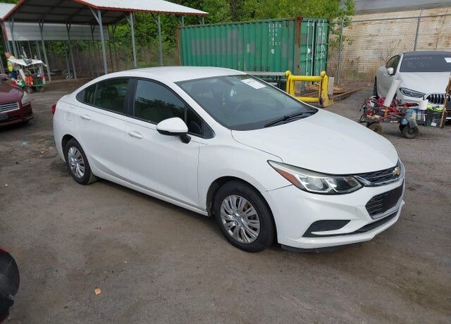 2017 CHEVROLET Cruze