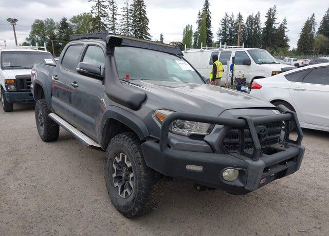 2016 TOYOTA Tacoma