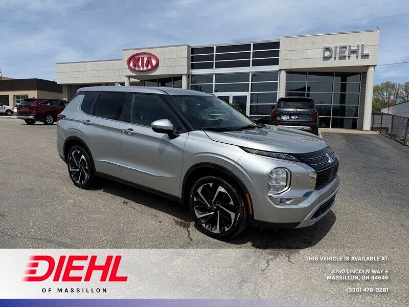 2022 MITSUBISHI Outlander