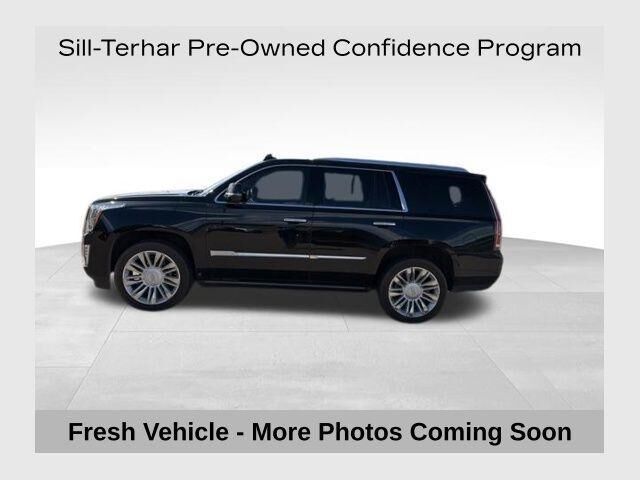 2016 CADILLAC Escalade