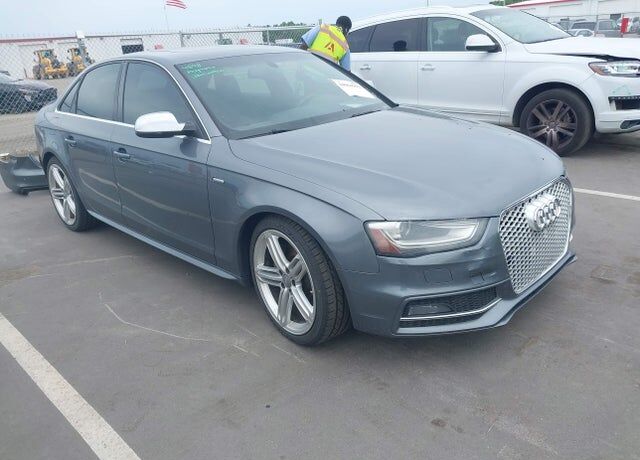 2013 AUDI S4