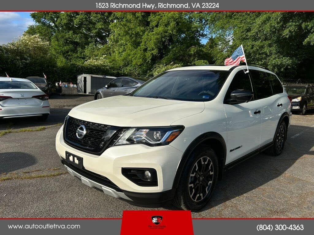 2020 NISSAN Pathfinder