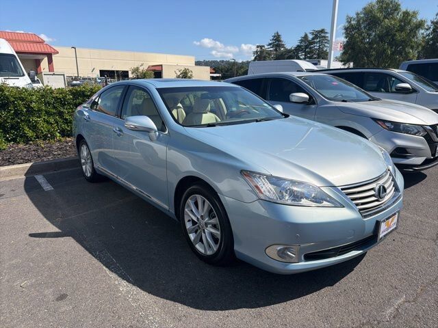 2012 LEXUS ES