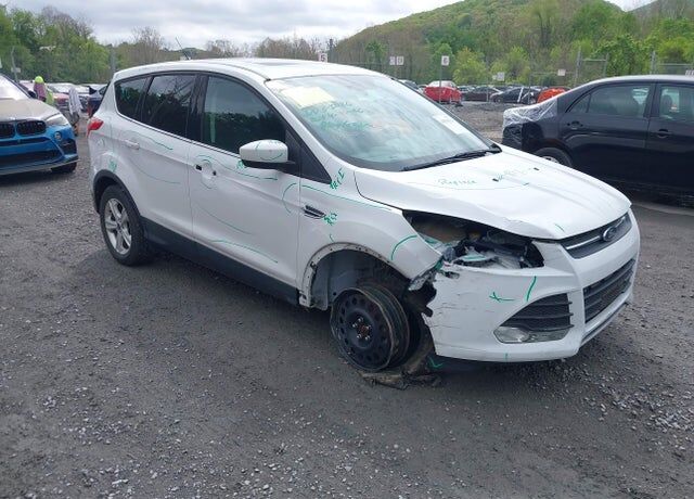 2015 FORD Escape