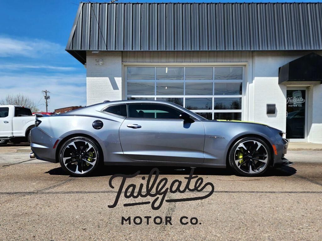 2020 CHEVROLET Camaro