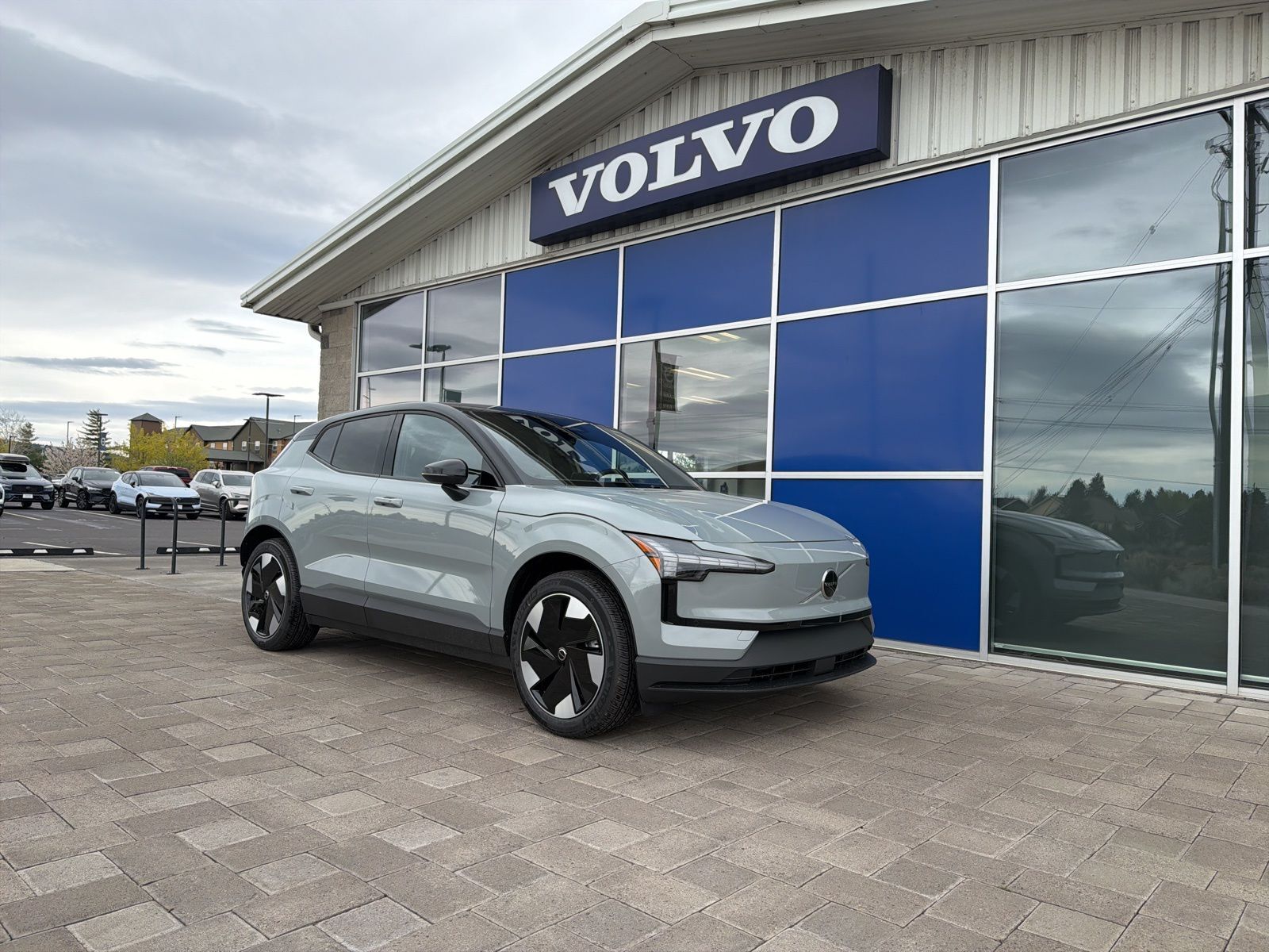2026 VOLVO EX30