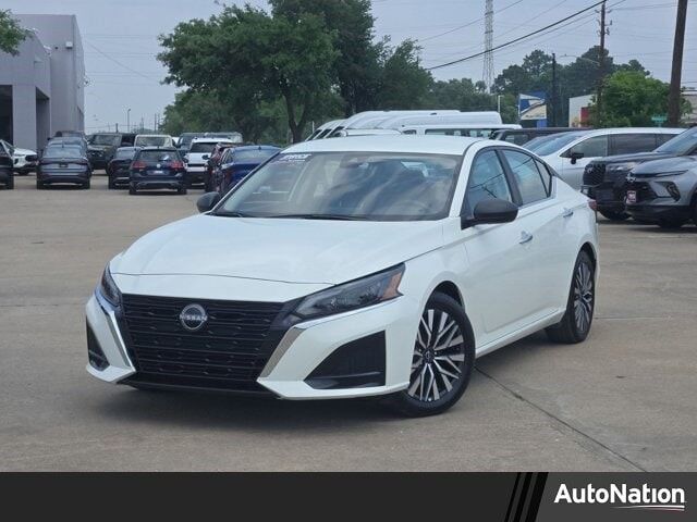 2025 NISSAN Altima