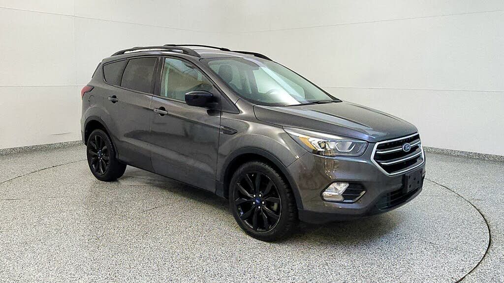 2019 FORD Escape