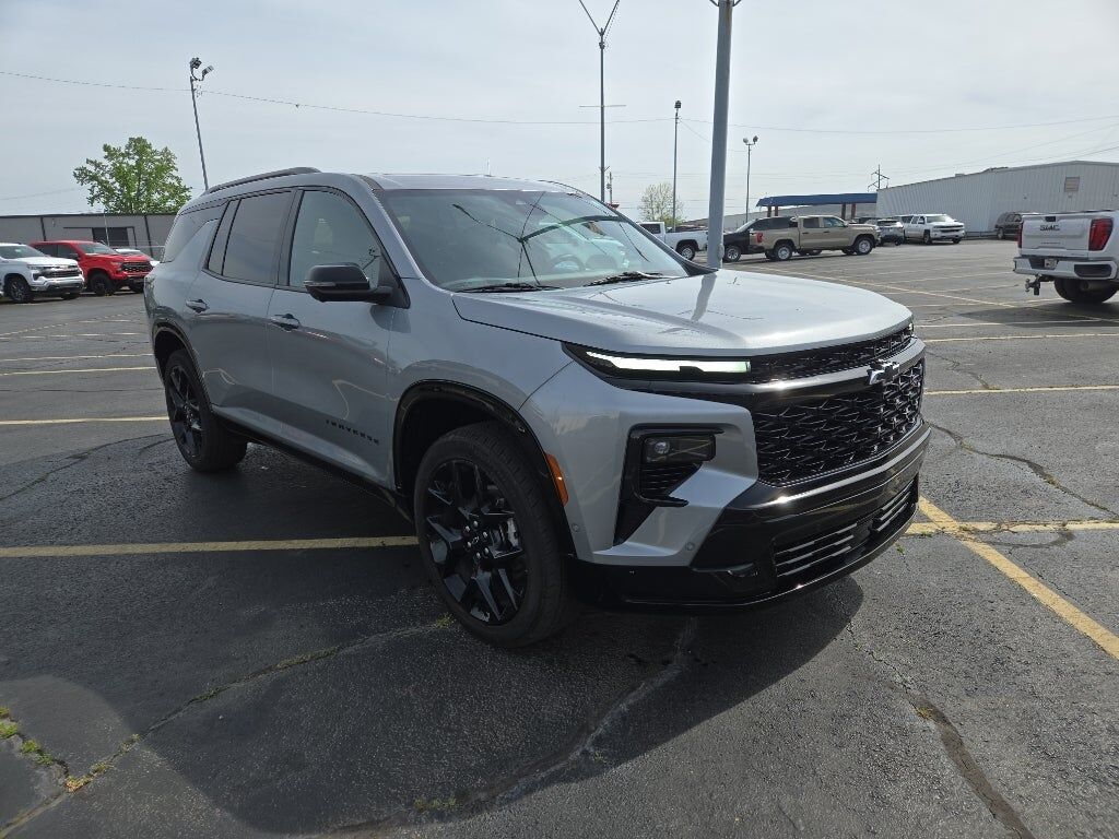 2024 CHEVROLET Traverse