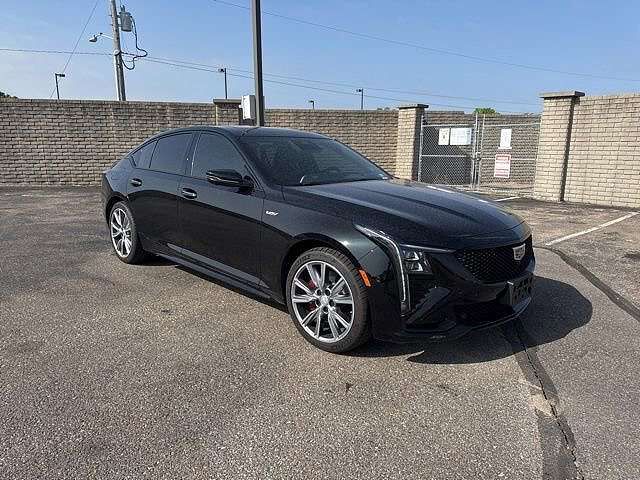 2026 CADILLAC CT5