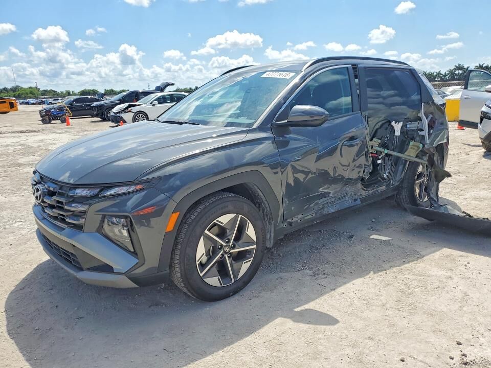 2025 HYUNDAI Tucson