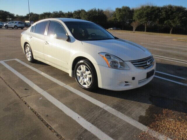 2012 NISSAN Altima