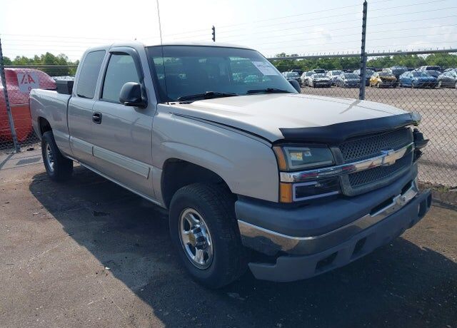 2004 CHEVROLET Silverado