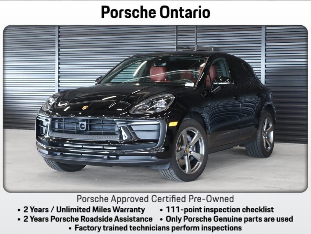 2023 PORSCHE Macan