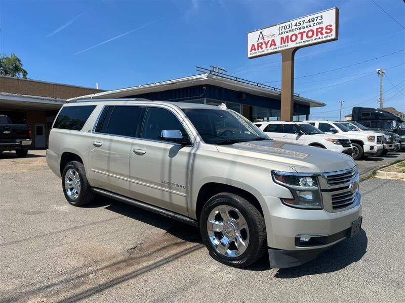 2015 CHEVROLET Suburban