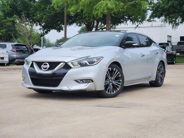 2017 NISSAN Maxima